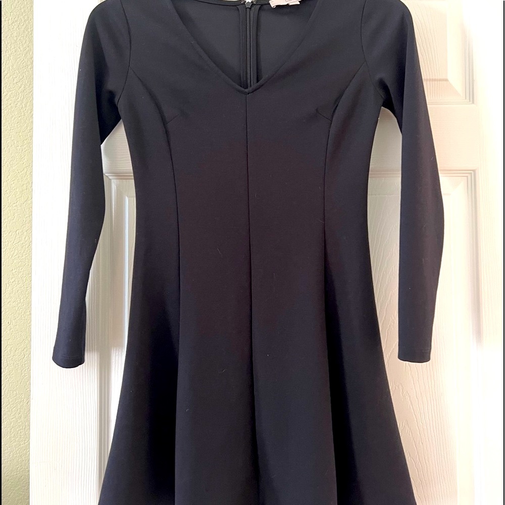 Ann Taylor Black Dress!  Gorgeous!